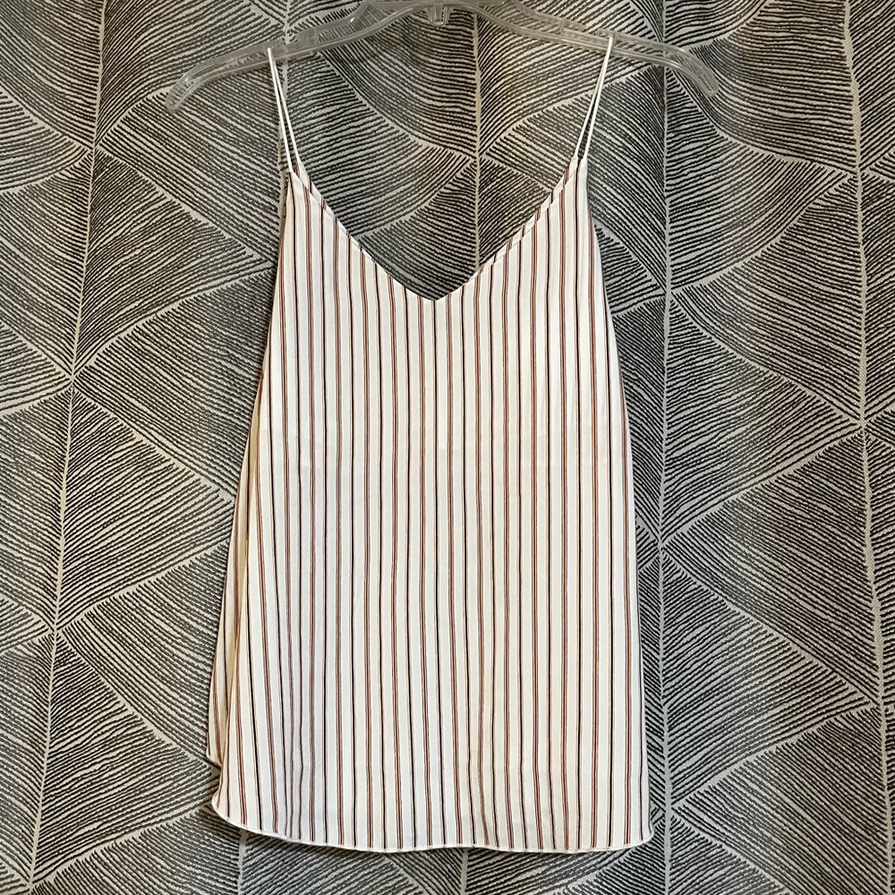 💙 Spaghetti strap striped blouse
